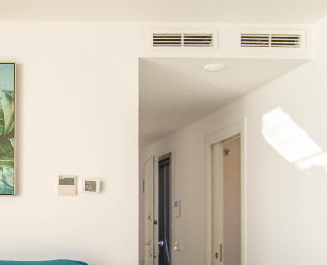 Modern Sea Front Jacuzzi Blue Sky Apartment อาลิกันเต ภายนอก รูปภาพ