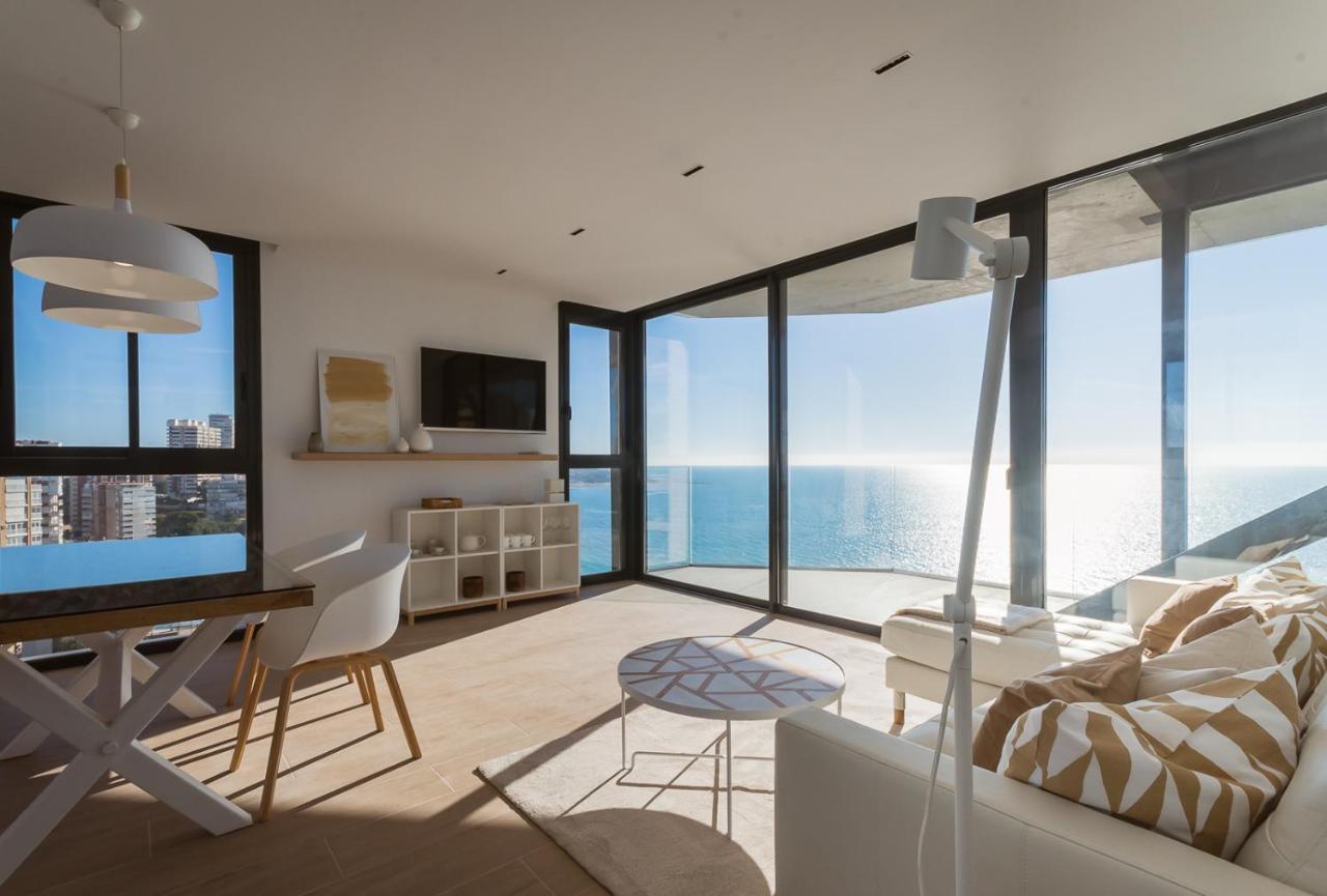 Modern Sea Front Jacuzzi Blue Sky Apartment อาลิกันเต ภายนอก รูปภาพ