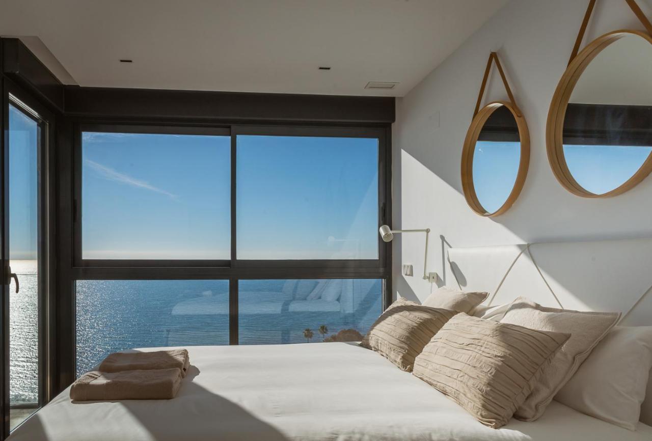 Modern Sea Front Jacuzzi Blue Sky Apartment อาลิกันเต ภายนอก รูปภาพ