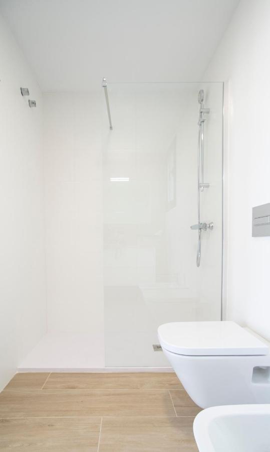 Modern Sea Front Jacuzzi Blue Sky Apartment อาลิกันเต ภายนอก รูปภาพ